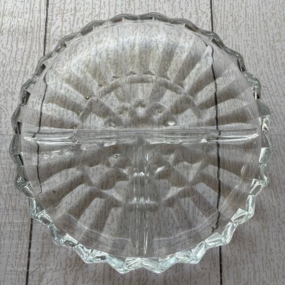 Vintage Tri-Cut Round Relish Dish – Elegant Glass Serving Piece - Picture 6 of 9